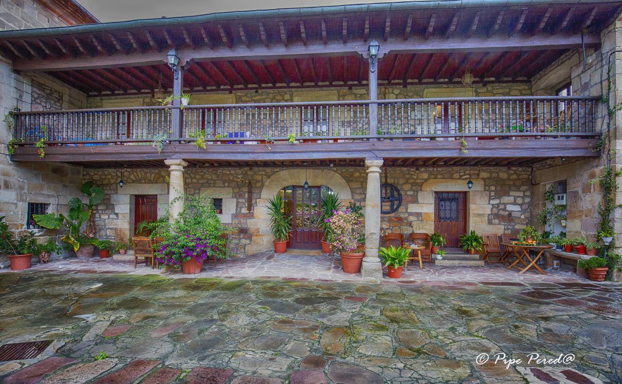 Casa Velarde Hotell Torrelavega Exteriör bild